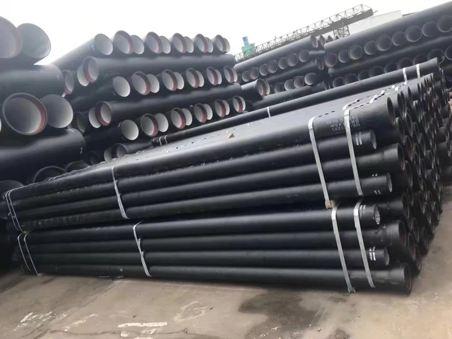 bitumen paint welding ductile cast iron of the k9class dn 250 3000 mm 900 2023mm 80mm bs en 598ductility water pipe