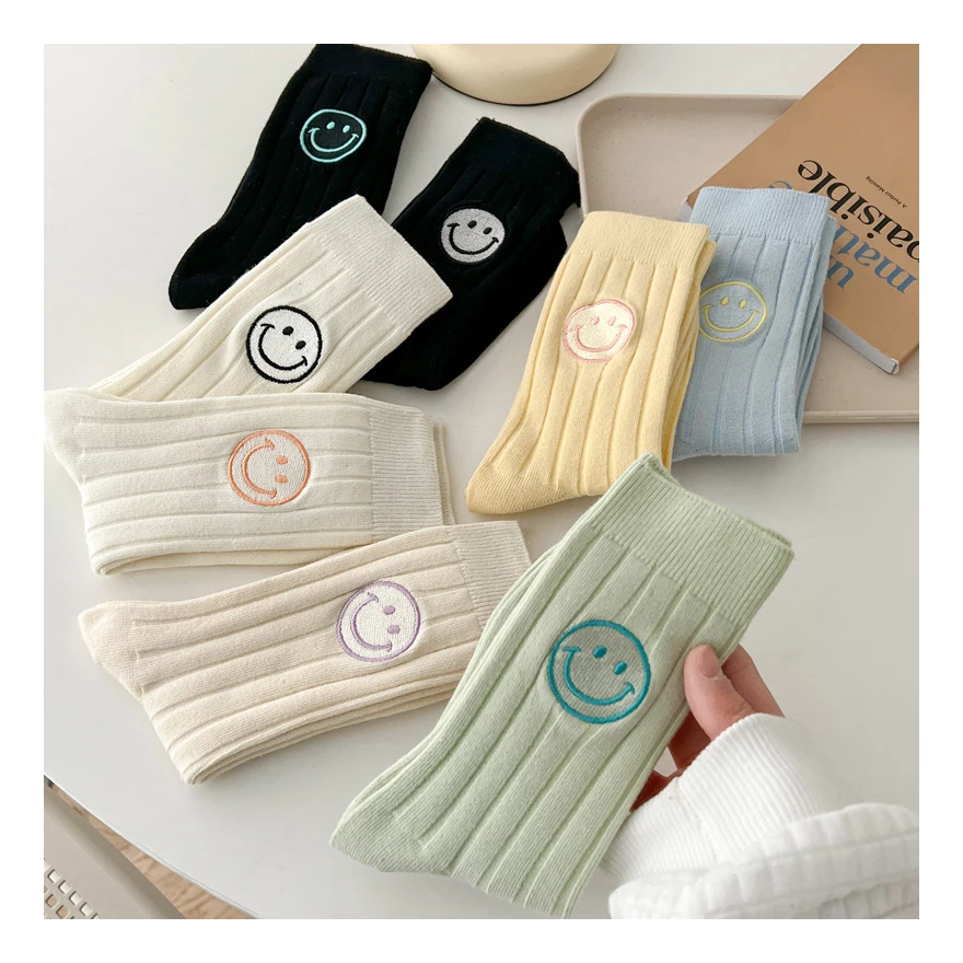 Korea Fashion Solid Color Embroidery Smile Face Adults Sports Cozy Cotton Women Socks