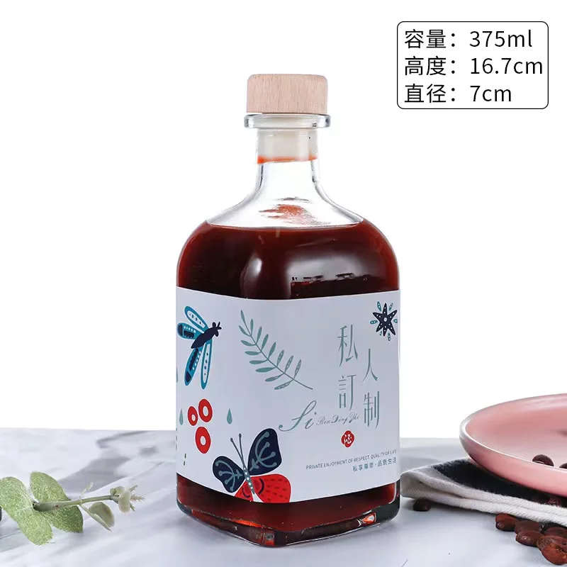 Wholesale glass bottle 250ml 300ml 500ml small bottle  beverage bottle