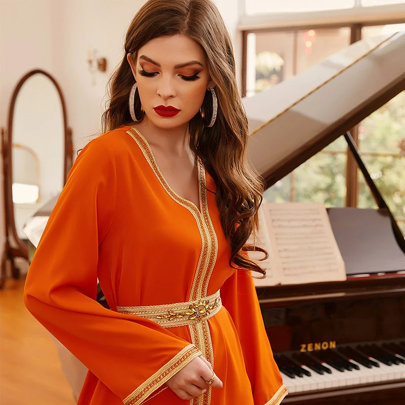 2023 Eid Muslim Modest Kimono Fashion Plus Size Dubai Dress Islamic Dress Turkish Nailed Beaded Evening Dress