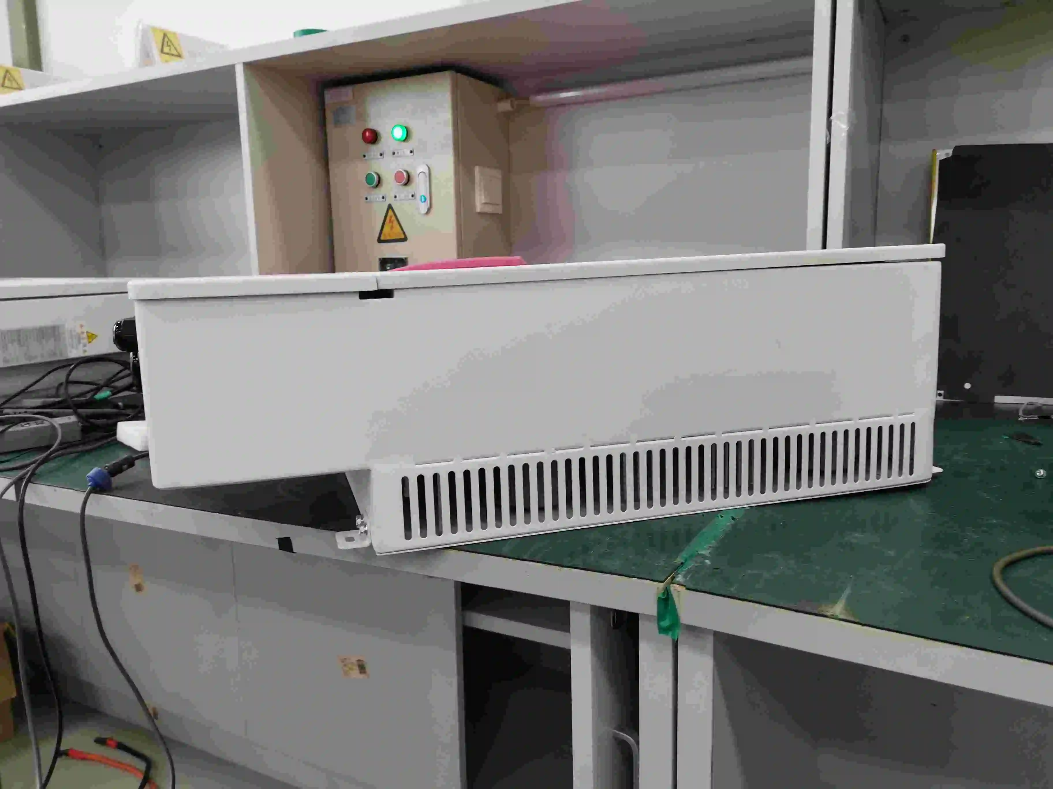 Megarevo Ups Power Supply 110V Pv Invertor Hybrid Solar Inverter 8Kw Dual Mppt Hybrid Inversor Inverter 48V 110V