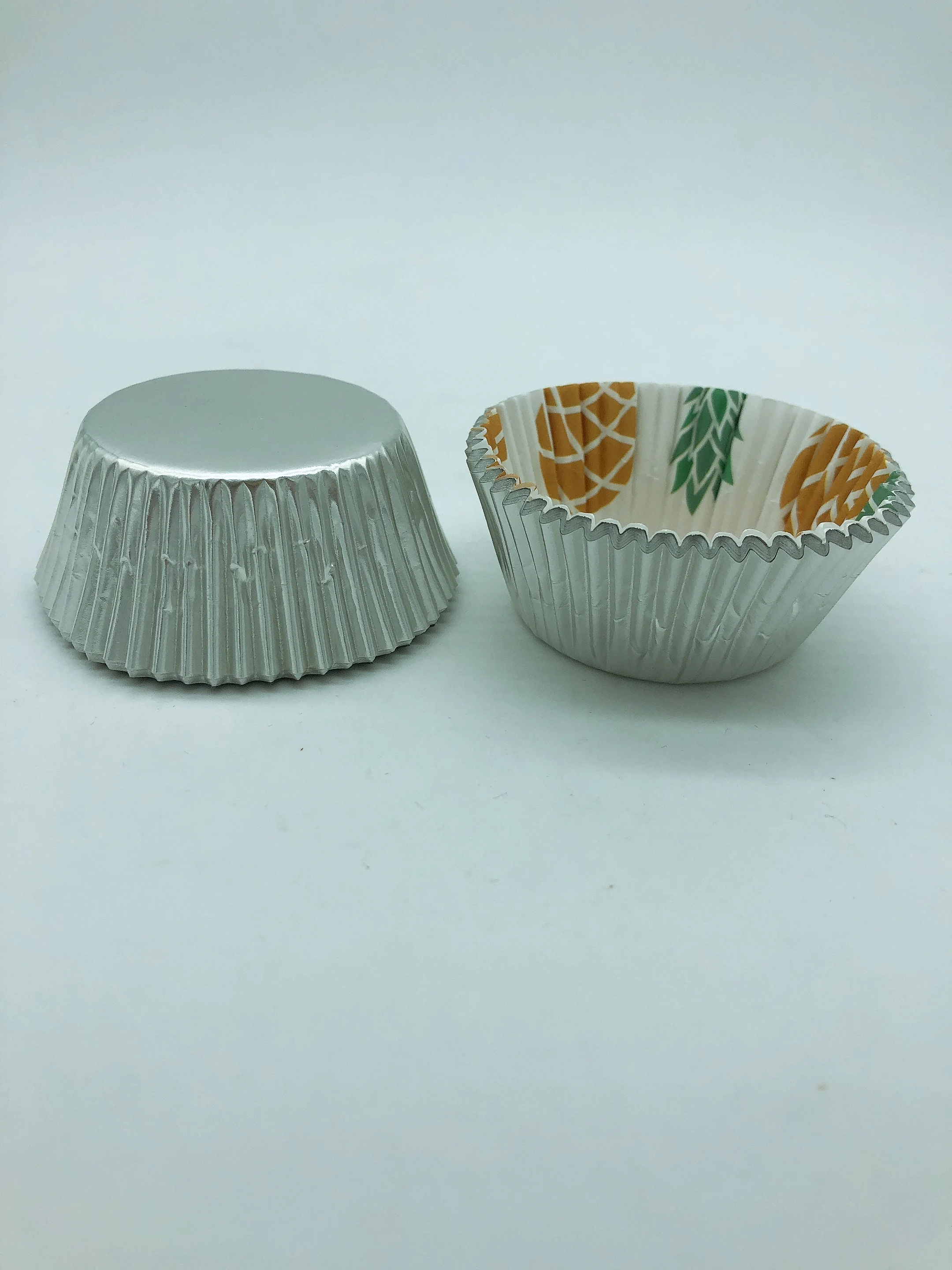 Silvery Aluminum foil paper cupcake cups round baking cake liner
