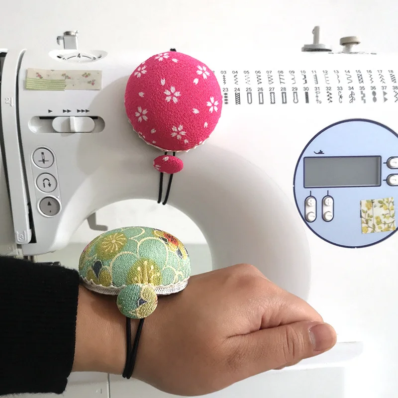 Erqingsong Hefeng Sewing Machine with Needle Interlocking and Package Wrist Pincushion Cross-stitch Tool E20