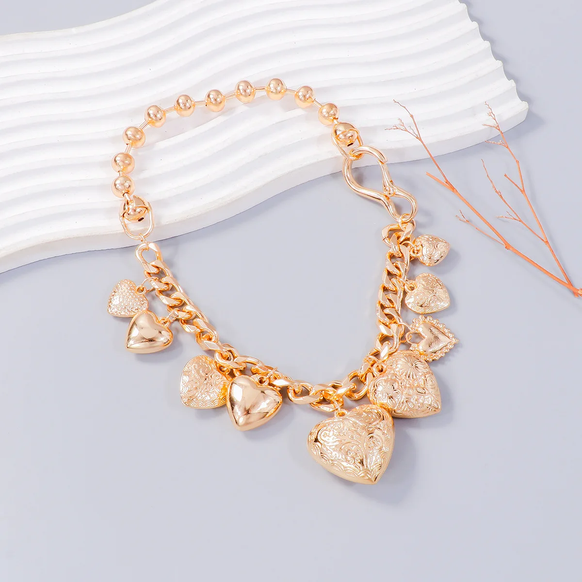 2024 Fashion Vintage ZA  Multi Layer Pearl Link Necklace for Women Alloy Heart Shaped Matt Gold Heart Drop Gift Jewellery