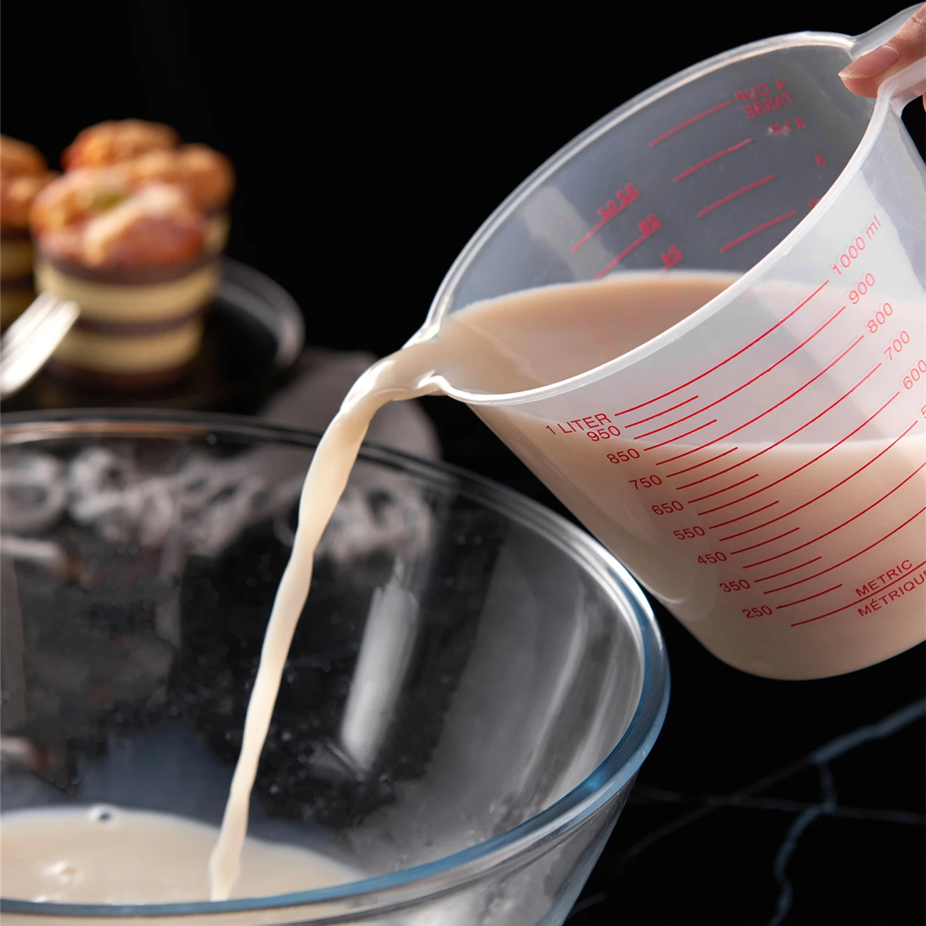 Set of 3pcs Silicone Measuring Cups for Resin Non-stick Mixing Cups Glue Tools Flexible Squeeze and Pour Measuring Cup