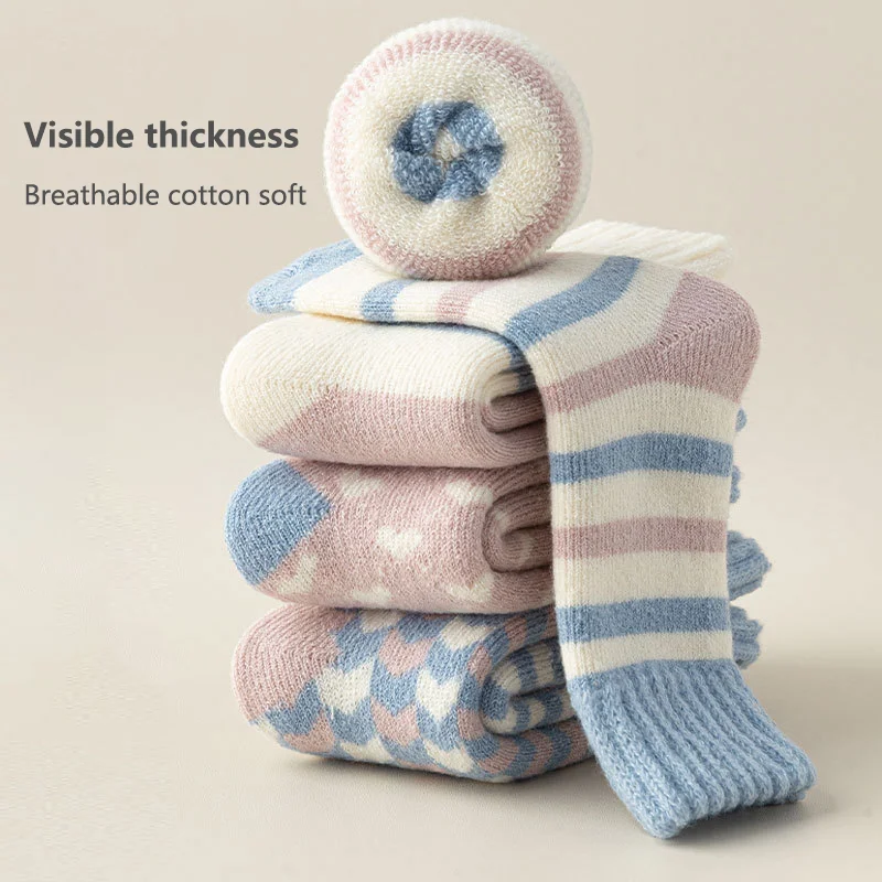 Women Girl Wholesale Christmas Gift Autumn and Winter Thickened Terry Warm Soft Crew Socks Little Fresh Love Stripe Cotton Socks