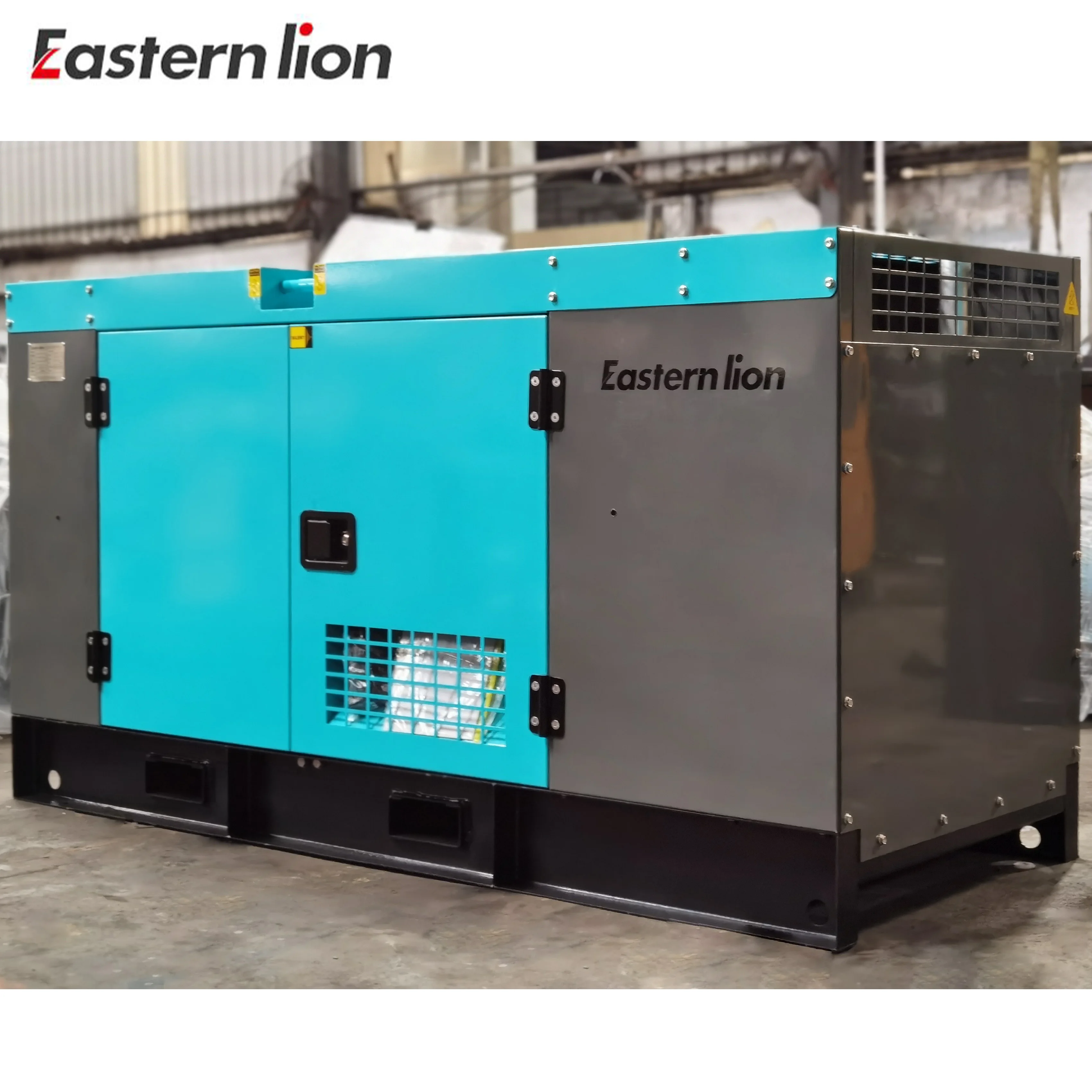 Powered by Yuchai 400kw 450kw New Design brushless dynamo water cooled silent 750kw 750kva diesel generator price factory