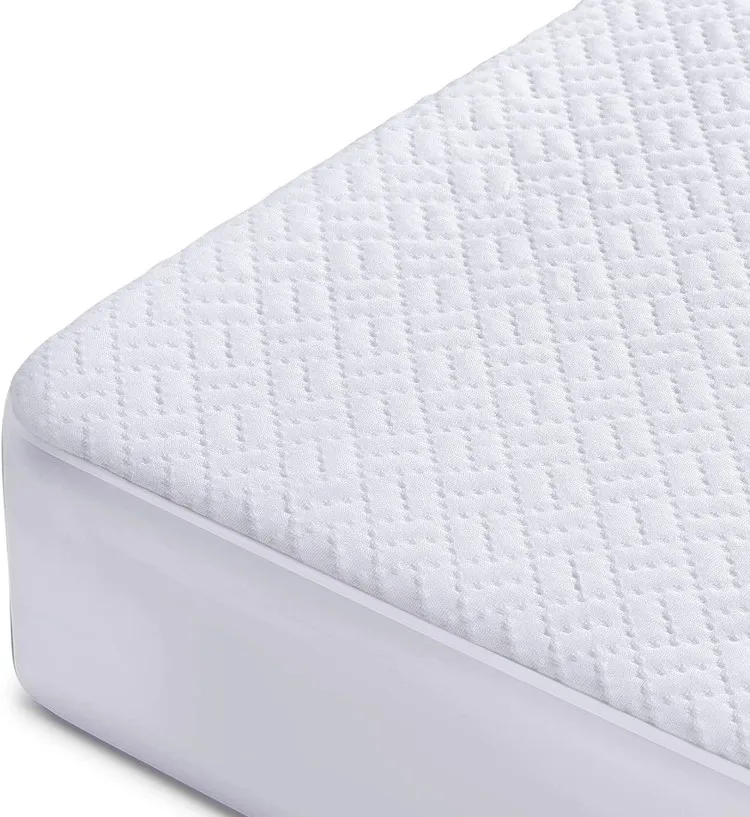 100% Waterproof Mattress Protector Queen Size, Bamboo Mattress Cover 3D Air Fabric Cooling Mattress Pad Cover Smooth Soft