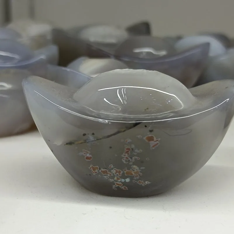 Customized natural agate ingot ornaments crystal raw stone polished ornaments for decoration