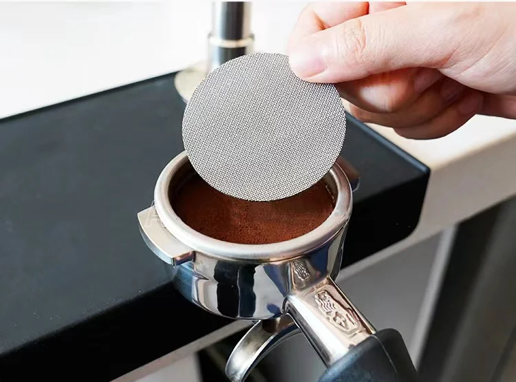 Stainless Steel Sintered  Thickness Coffee espresso Puck screen Food grade stainless steel 304 etching style coffee filter disc