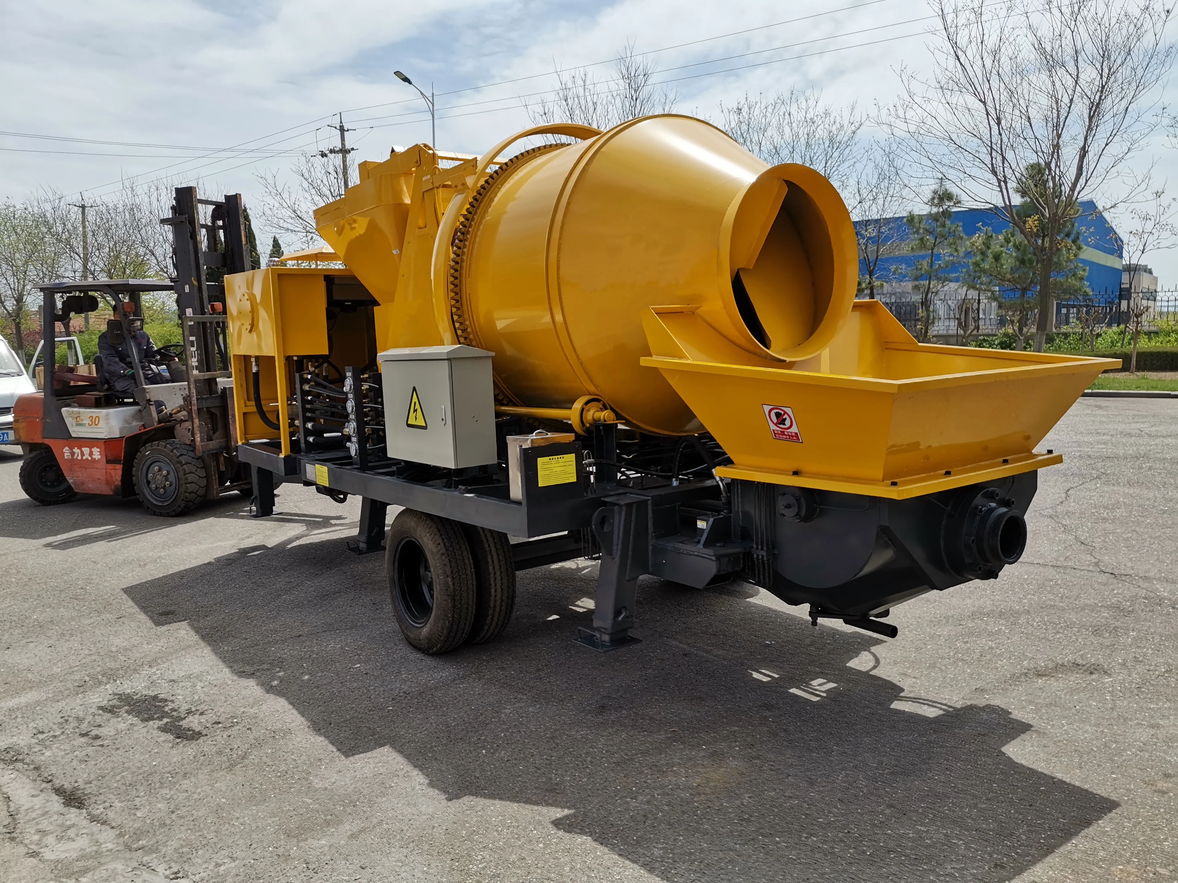 portable diesel forced concrete mixer with pump machine