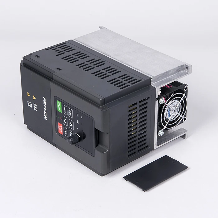 Контроллер инвертора двигателя водяного насоса для сельскохозяйственного орошения от постоянного тока до переменного тока на солнечной батарее Mppt