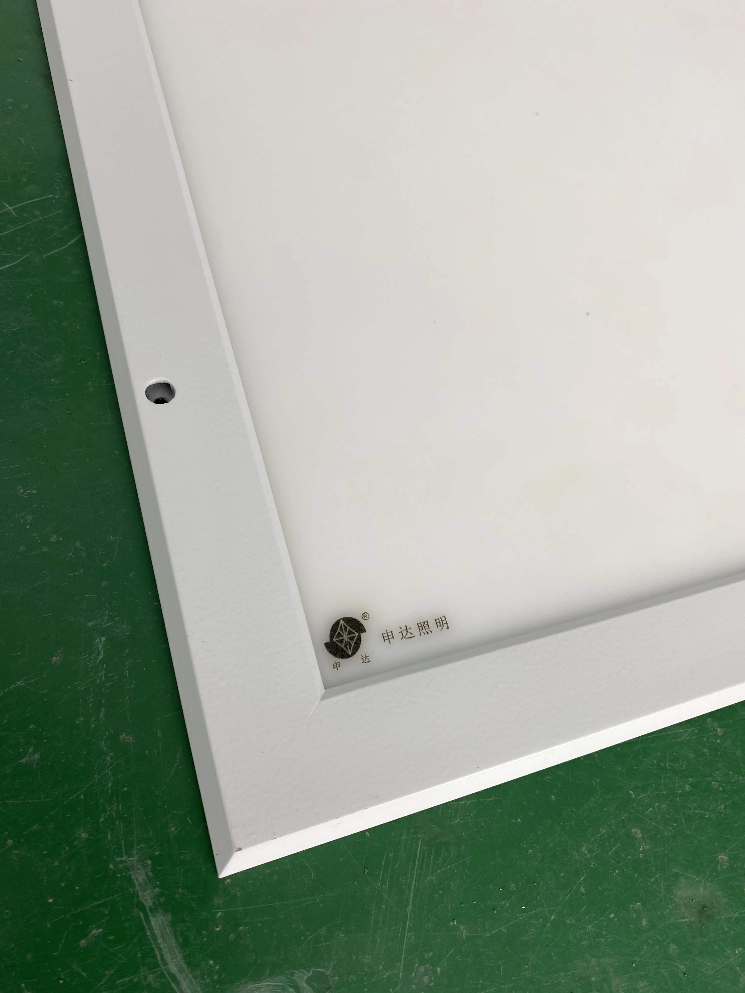 led panel led on the ceiling 40 watts 60 cm x 60 cm IP54 cleanroom lighting