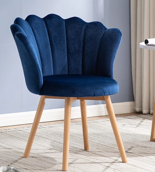 New products exquisite and fashionable decoration Lounge Chairs unique pink crown Chair Living Room Leisure Chair with wood leg