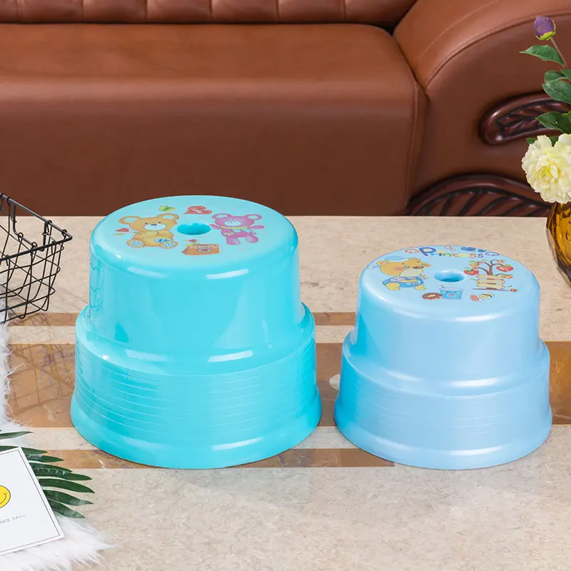 Household Plastic Round Stool Stackable Indoor And Outdoor Portable Stable Sitting Stool