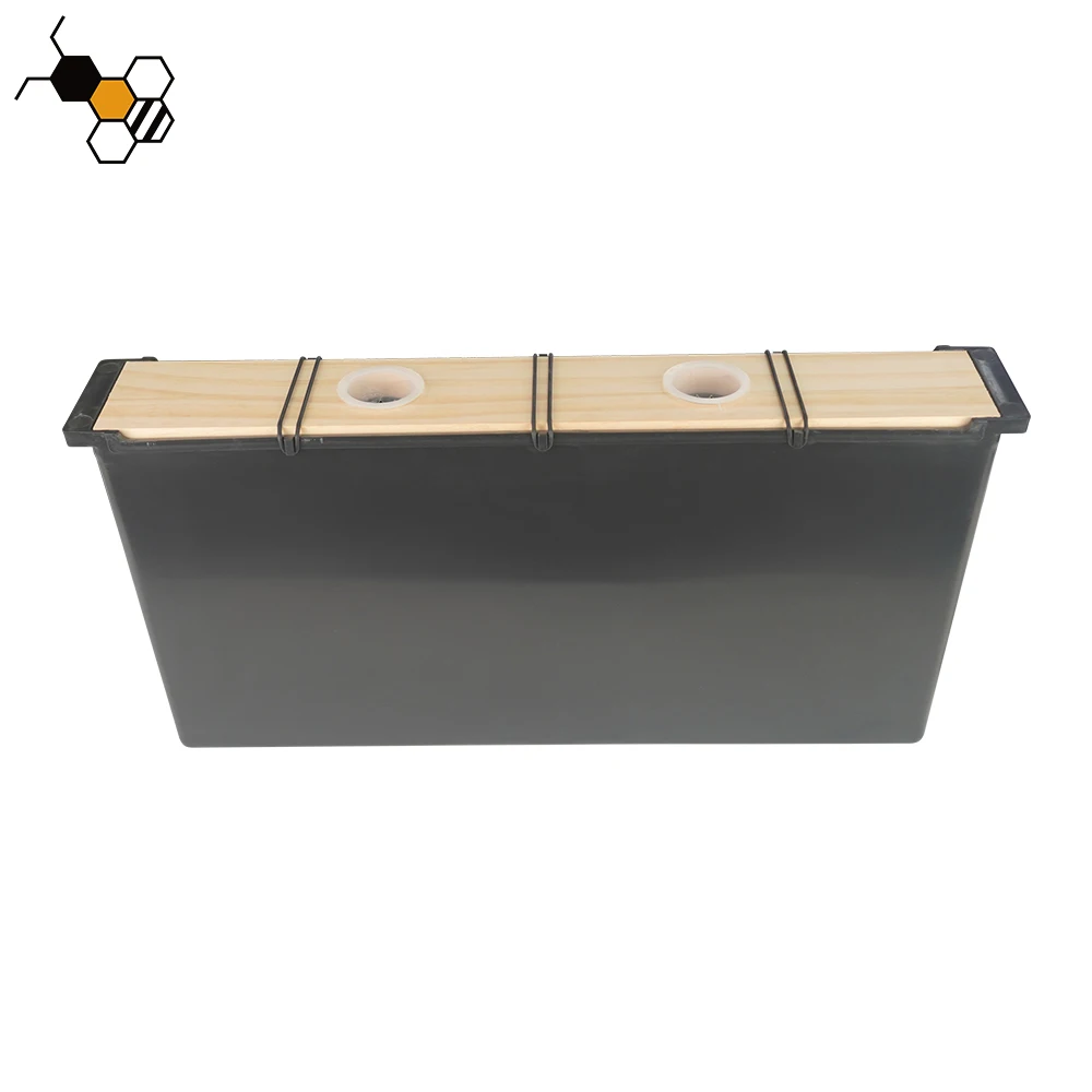 Bee frame bee feeders for langstroth bee hives
