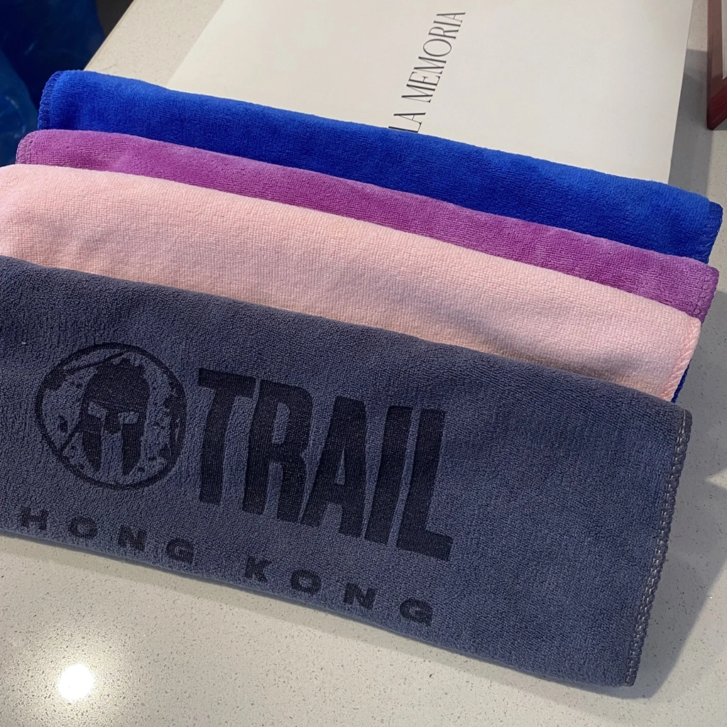 Latest process Custom Made Microfiber best ins fashion lettering Printed Towels Fast Drying brand design gym sweat towels