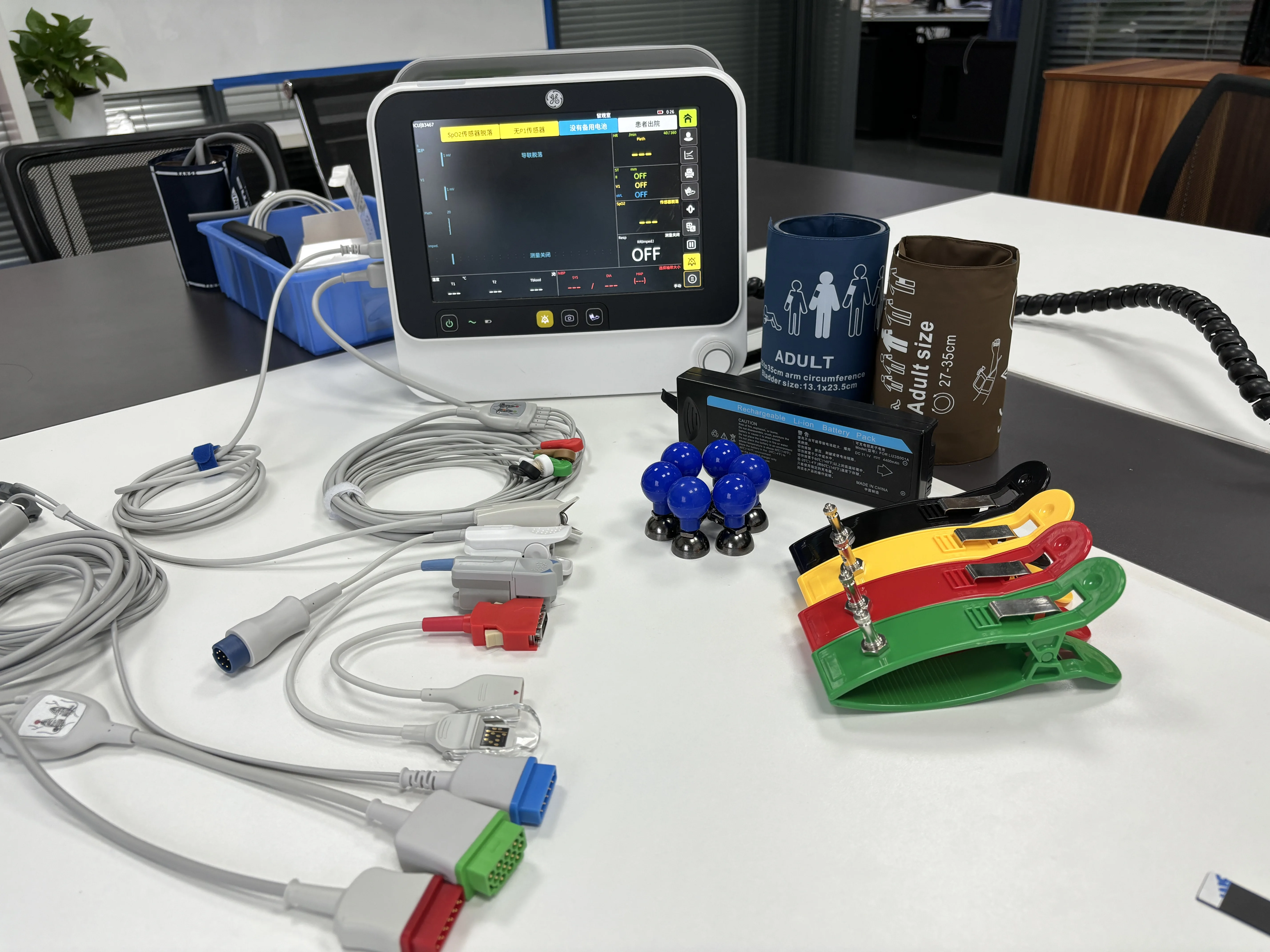 Plinma One-piece 3 leads ECG Cable leadwires Compatible with Biolight  M7000, M8000A, M8500, M9500 Round 12 pin