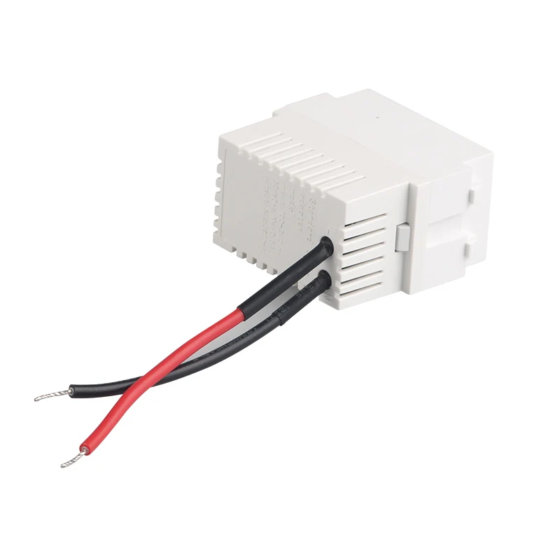 Card type dual-port USB socket embedded office desktop USB mobile phone charging USB outlet 5V/2.4A