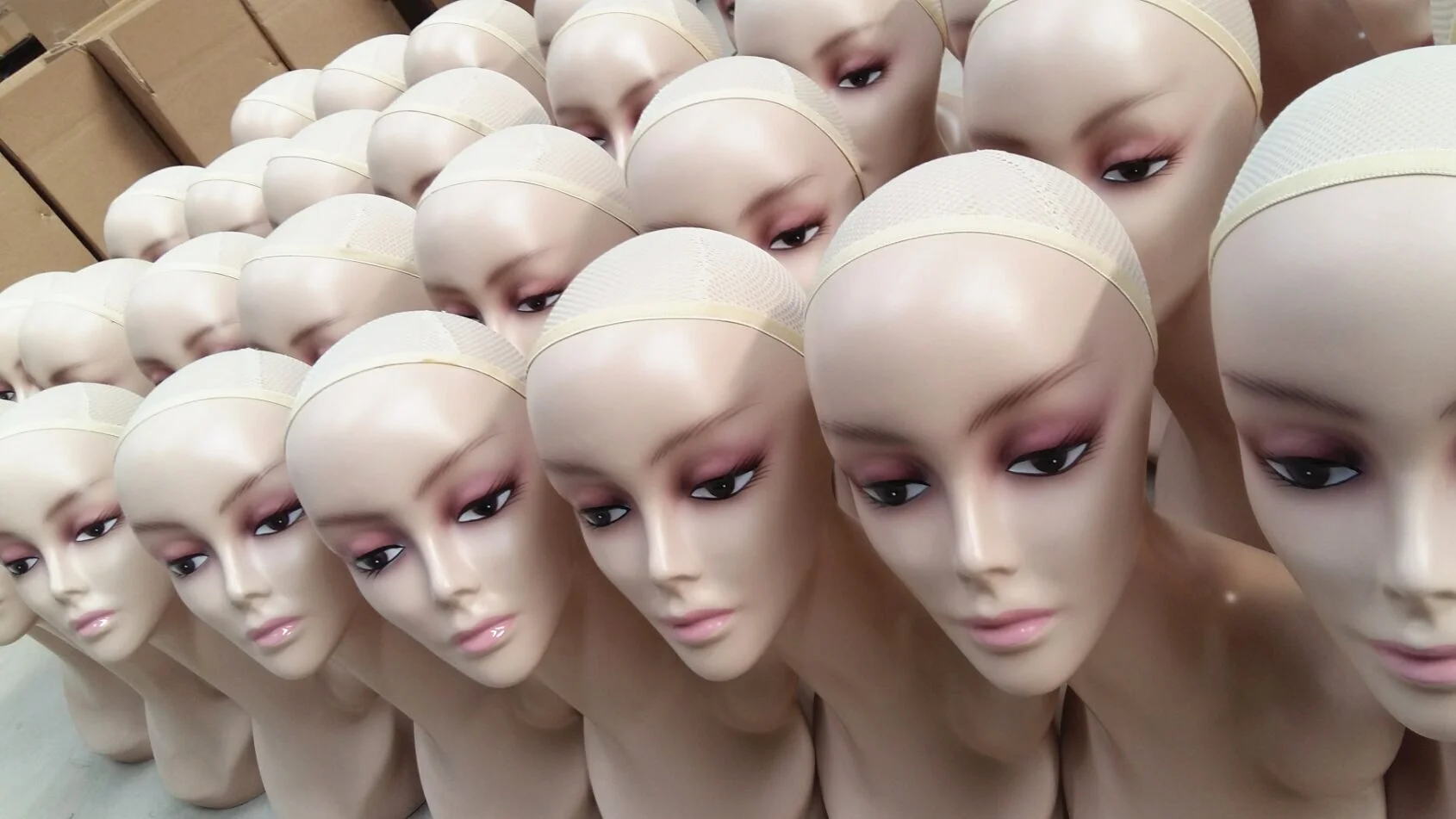 Mannequin Head With Shoulder Display Mannequin Head Bust for Wigs,Makeup,Beauty Accessories Mannequin For Wig Display