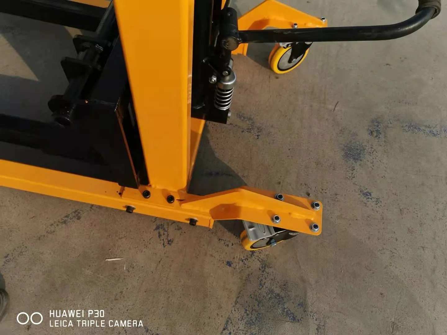 
Forklift Manual Fork Lifter Hydraulic Jack Hand Pump Pallet Lifter 