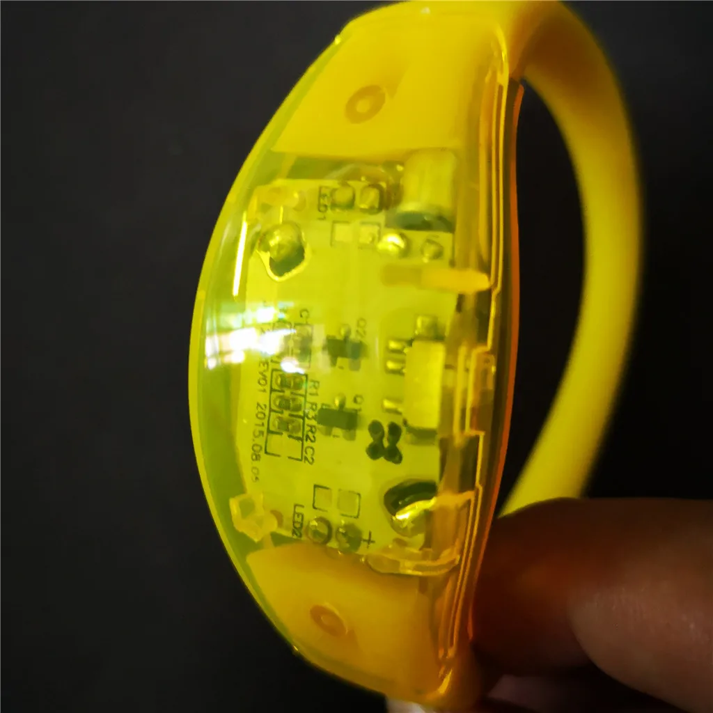 Top seller custom music rhythm sound activated silicone flash led light up wristbands bracelet for parties events concert bar
