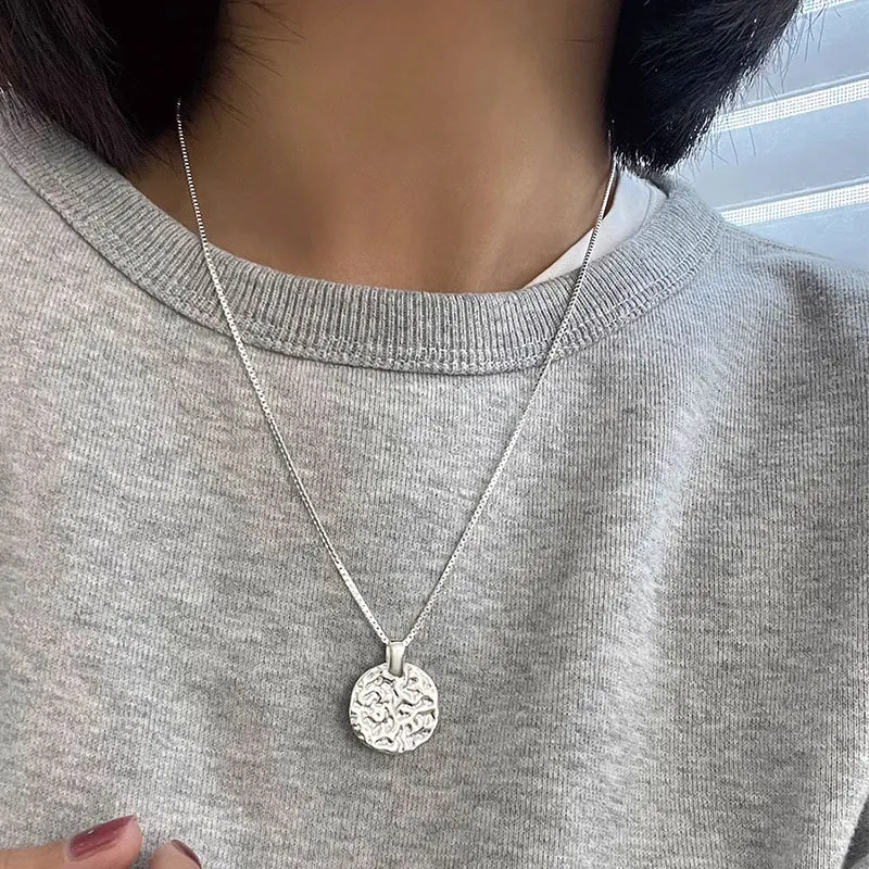 Ожерелье из серебра 925