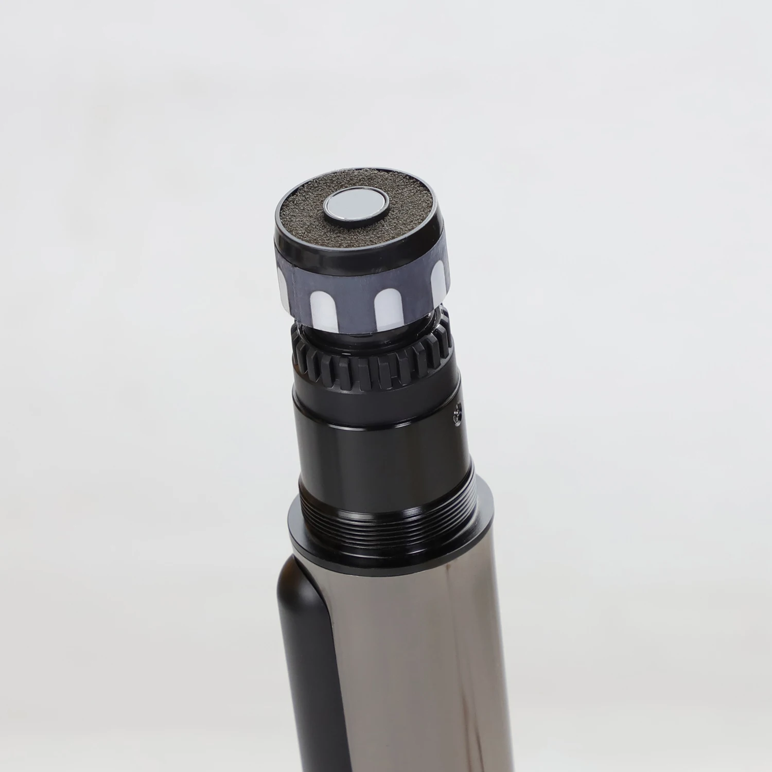 New Wireless Microphone 2 Channel UHF Band Metal Body  Handheld Dynamic Karaoke Microphone for DJ Party Stage Church Performance