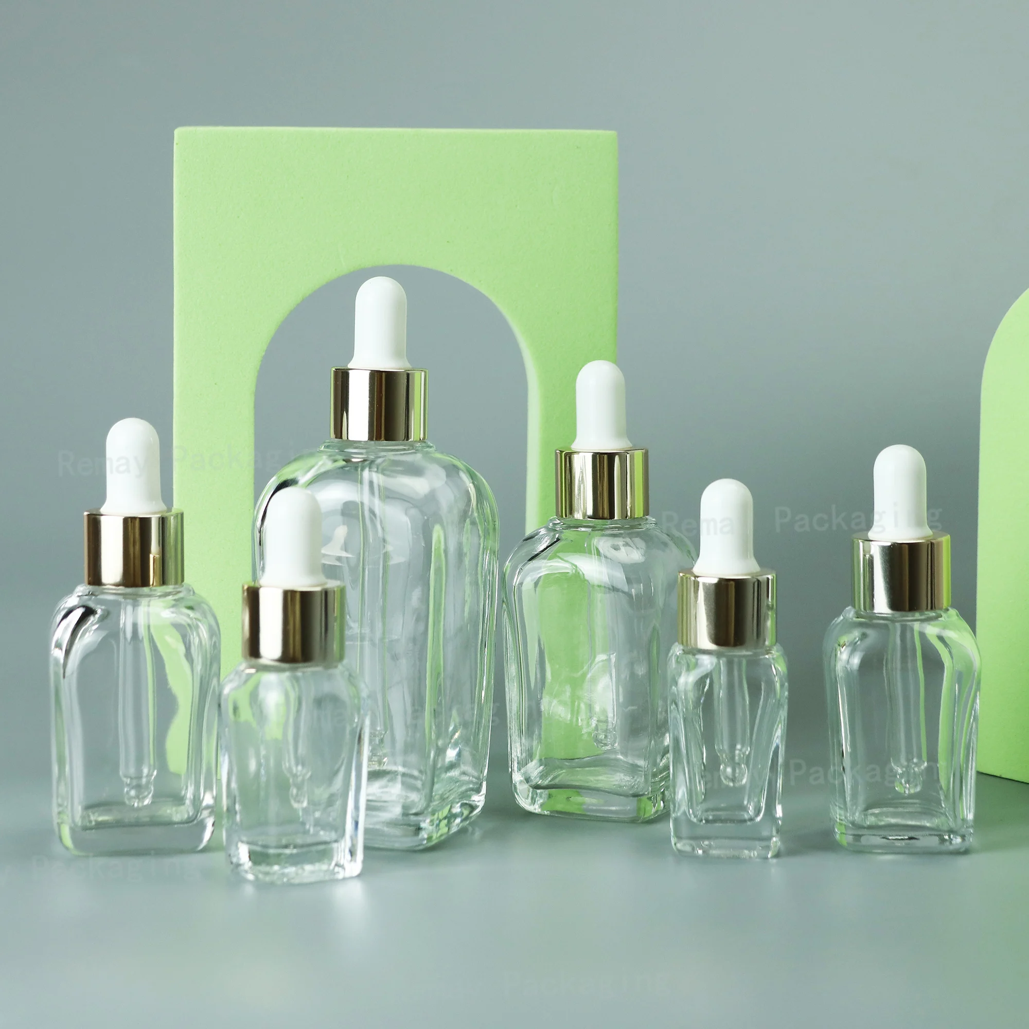 Customized clear square glass essential oil dropper bottle 30ml cosmetic pipette serum bottles with gold dropper cap in stock