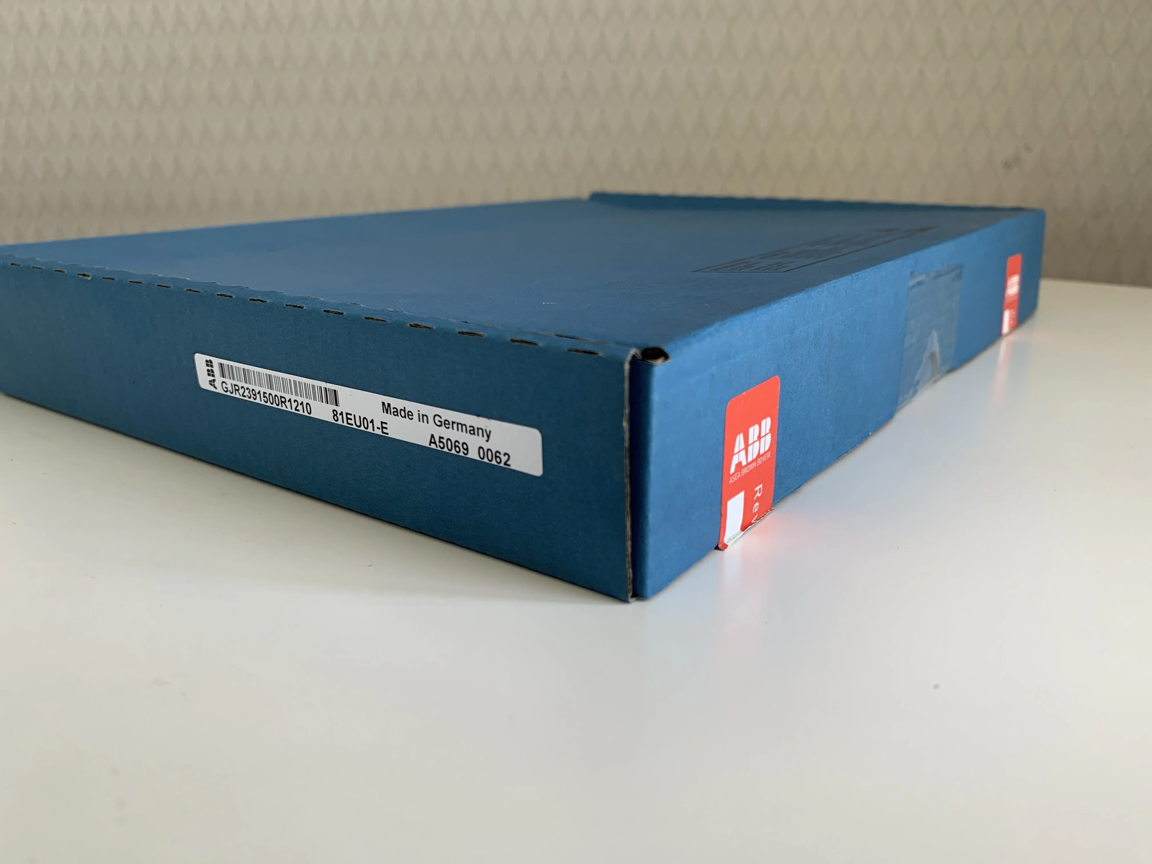 Procontrol P14 ABB GJR2391500R1210 81EU01 Universal Input Module