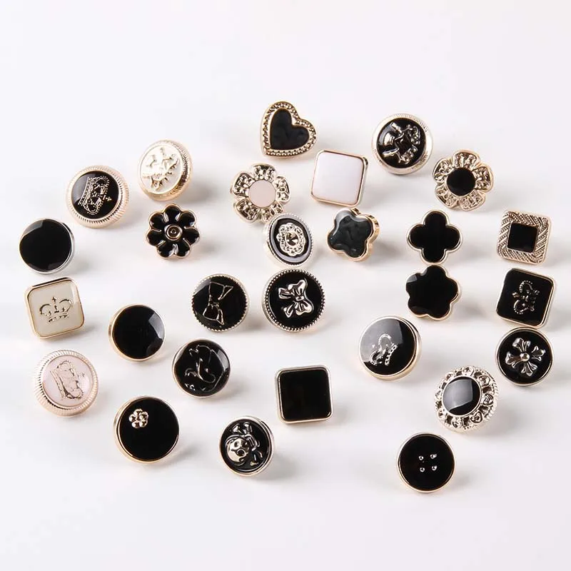 Shape Dress Coat Shank clothing Gold Simple with Lacquer Flower Factory custom logo brand Garment Round 3D plastic button