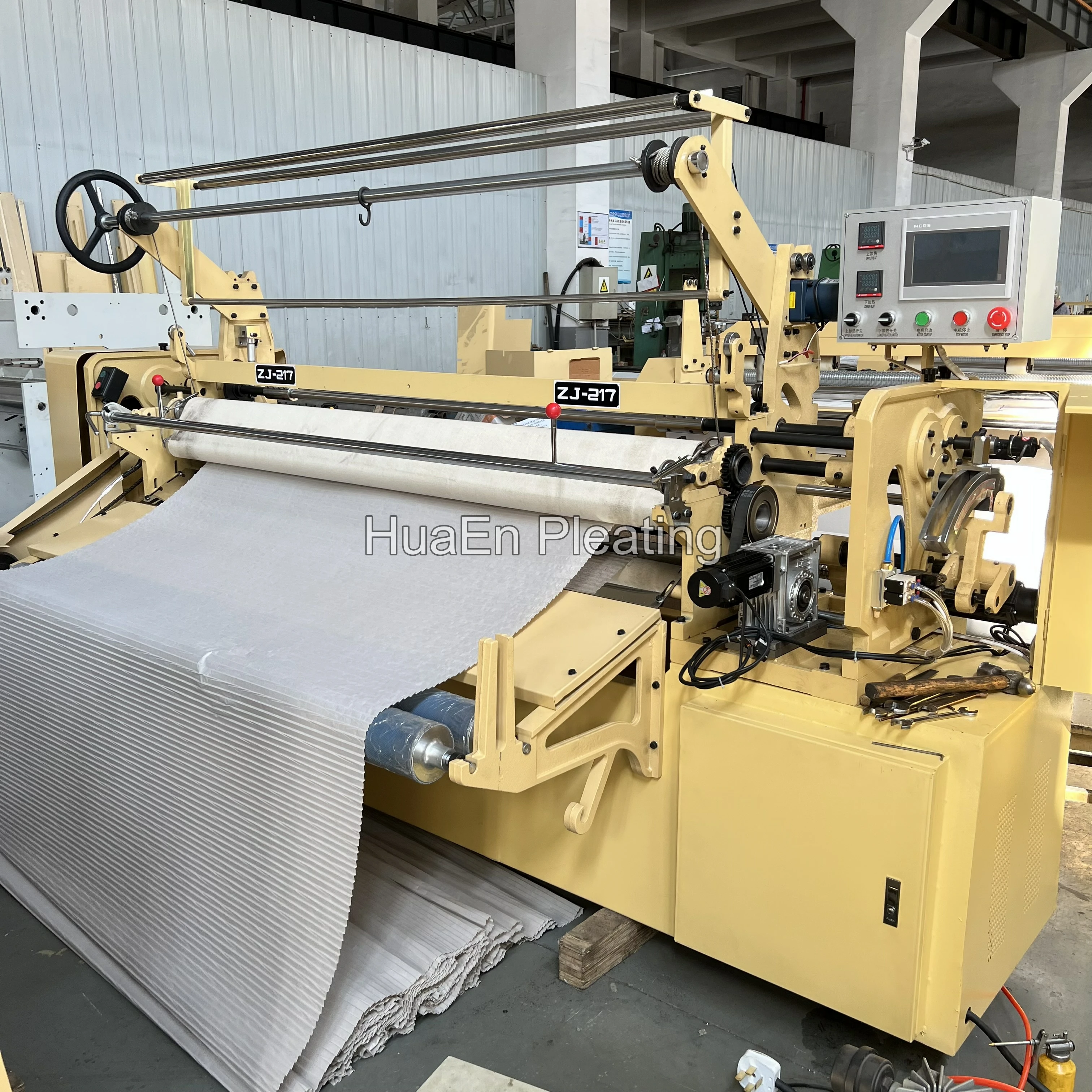 HuaEn Pleating Hijabs,abayas,scarfs,kaftans,stoles,makhanas, shawl ZJ-217C Knife Folding clothes pleating machine