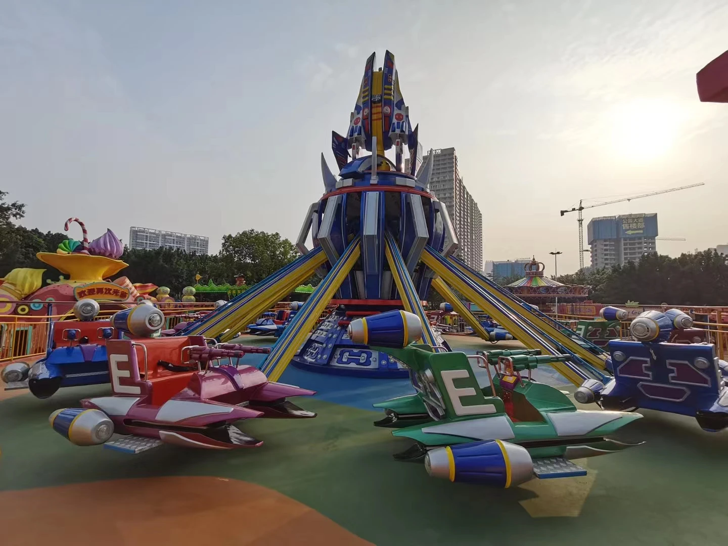 Self-Control Plane Adventure Park Attraction Outdoor Amusement Equipment for Theme Parks Luna Carnivals Fairgrounds