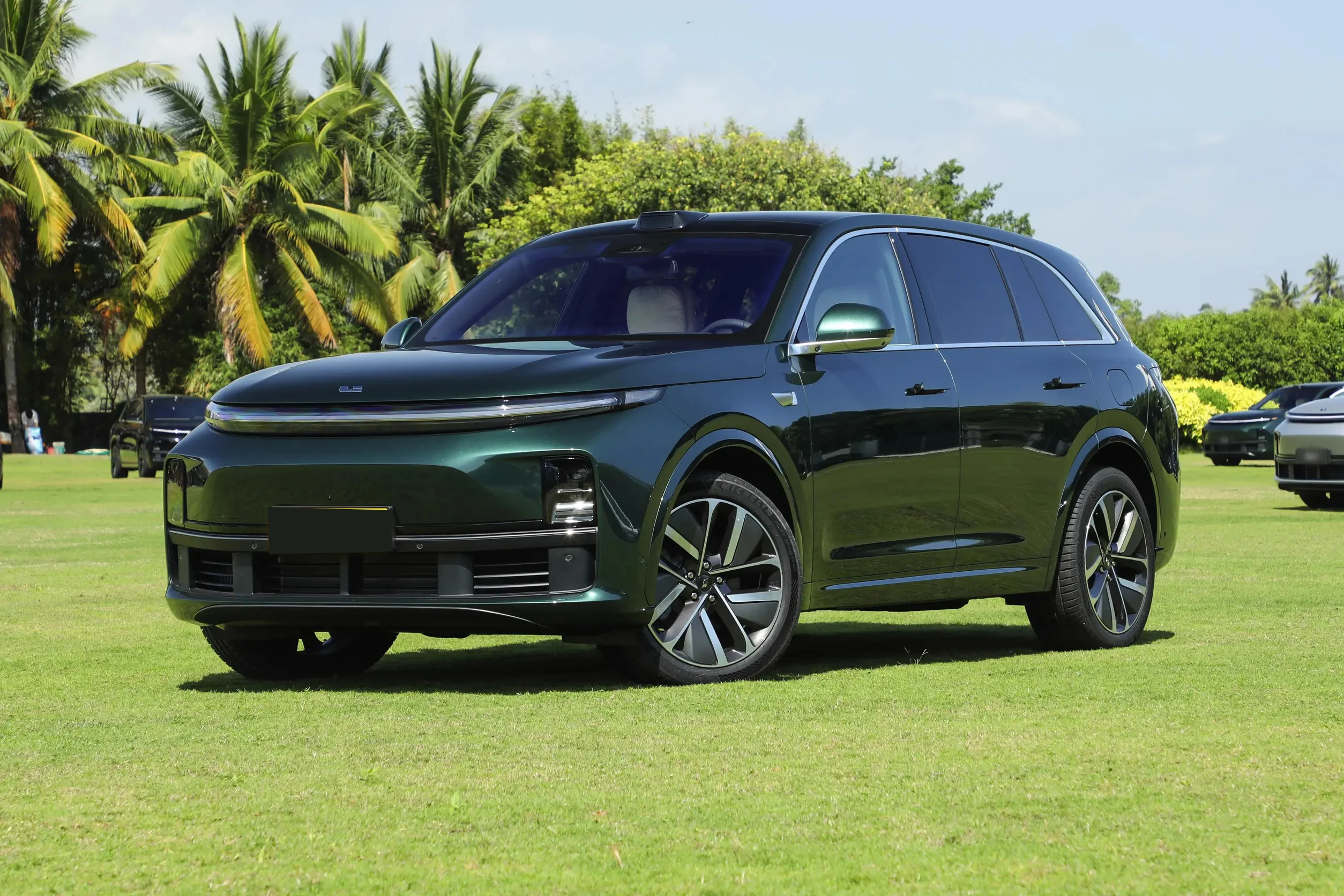 2024 Li L7 Ultra Vehicle with Auto Gearbox Lithium Battery 4WD Luxury Large SUV for Adults Families Stock Hybrid New Energy SUV