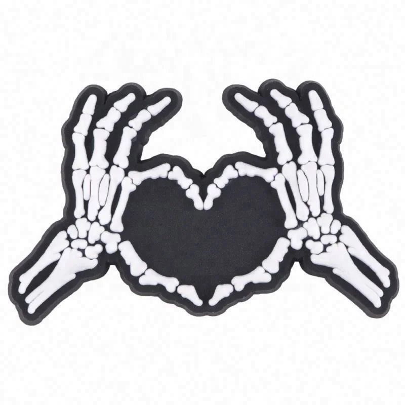 Anime custom Halloween Horror Sally Jack Killer scream The Nightmare Before Christmas Cartoon clog Charms Pvc Decoration Buckle