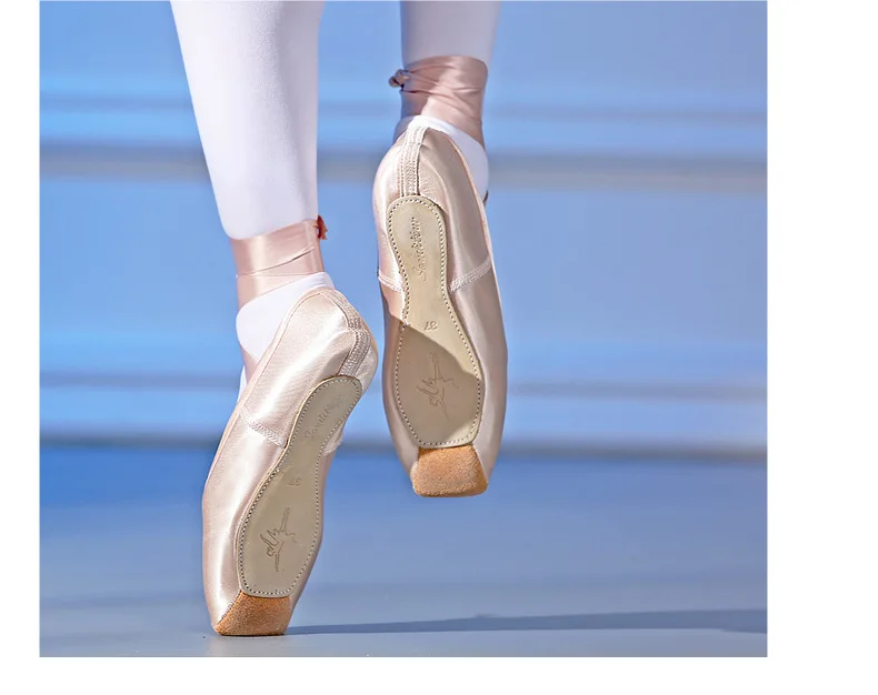 High quality Professional Ballet Shoe Hard Bottom Satin Straps Practice Pointe Shoes For Women