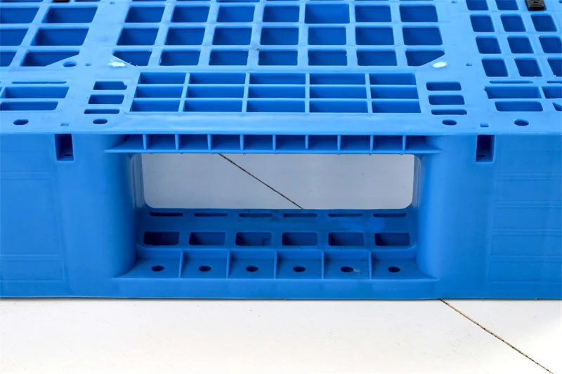 Plastic Racking Pallets Heavy Duty Plastic Pallets With 8 Steel Pipes