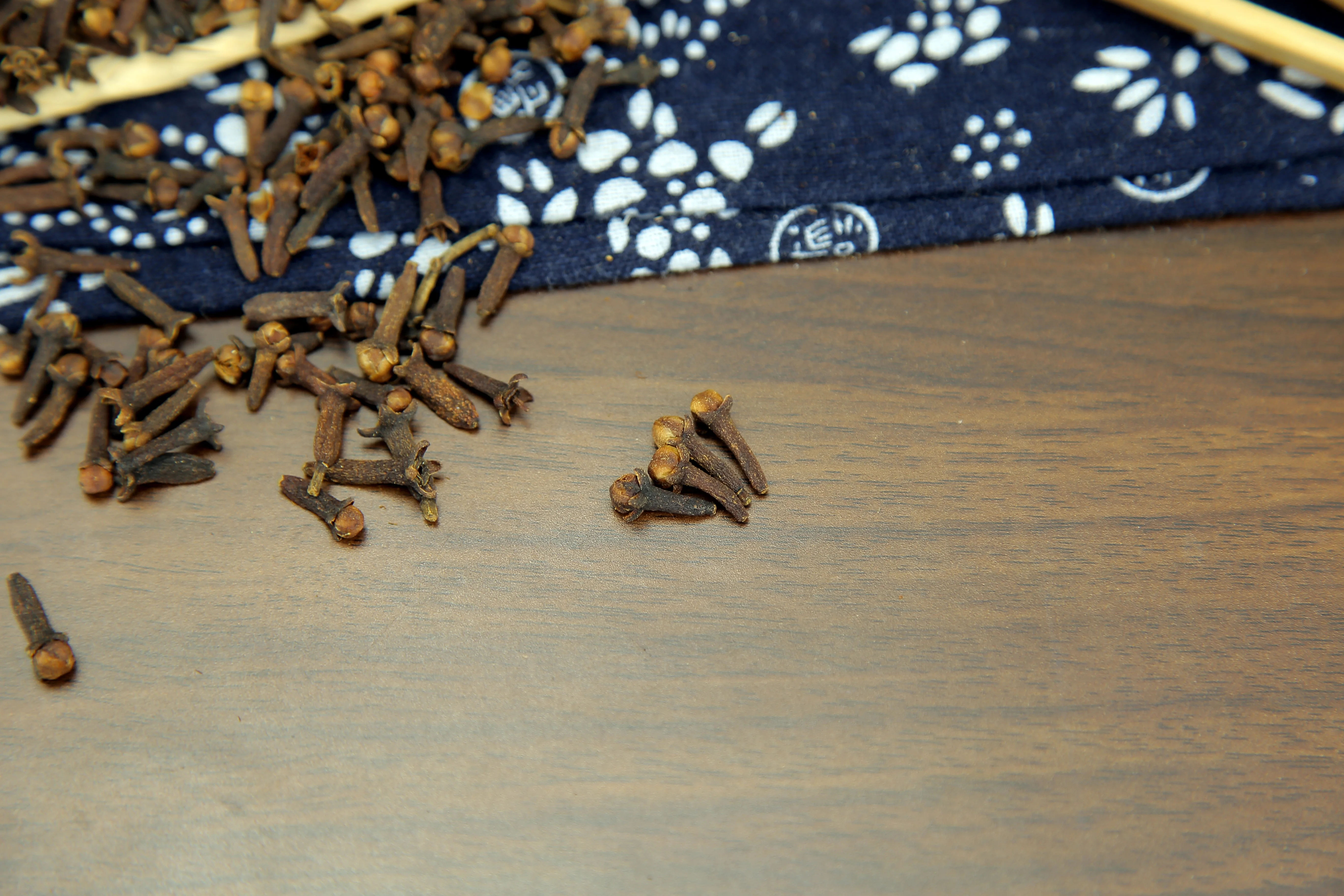 Wholesale Prices Products Fully Organic Whole Clove For Spices And Multi Purpose Usable Clove