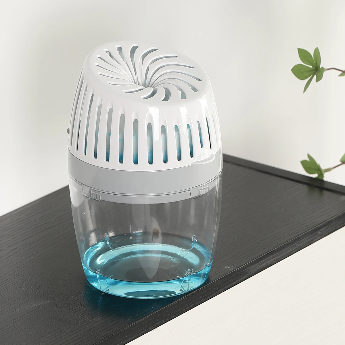 Wardrobes, bedrooms, kitchen, bathroom, cup-lock moisture clean air odorless moisture absorption box and dehumidifier box