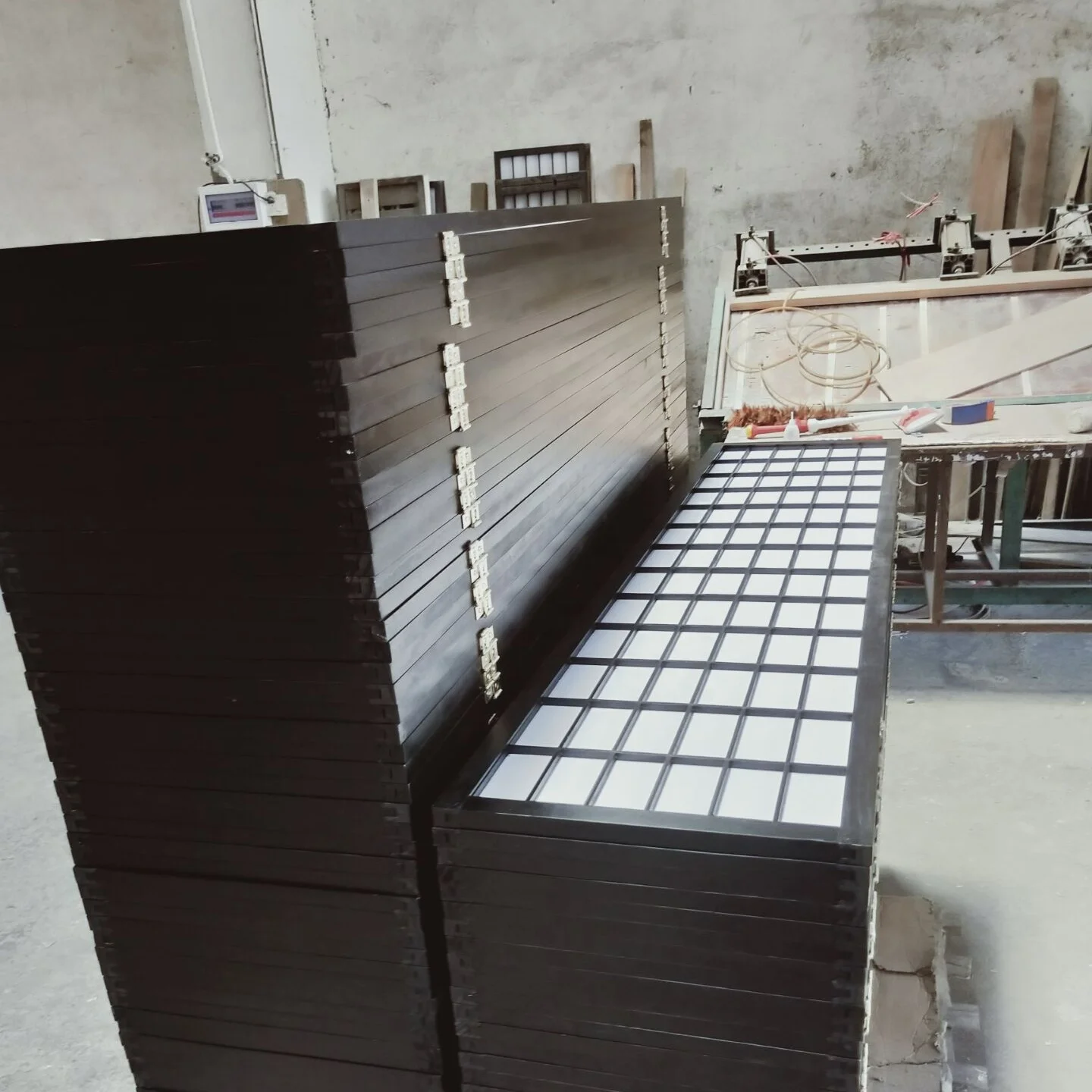 Wholesale 4 Panel Living Room Decorative Shoji Folding Screens Panel Portable Movable Japanese Painted Room Divider