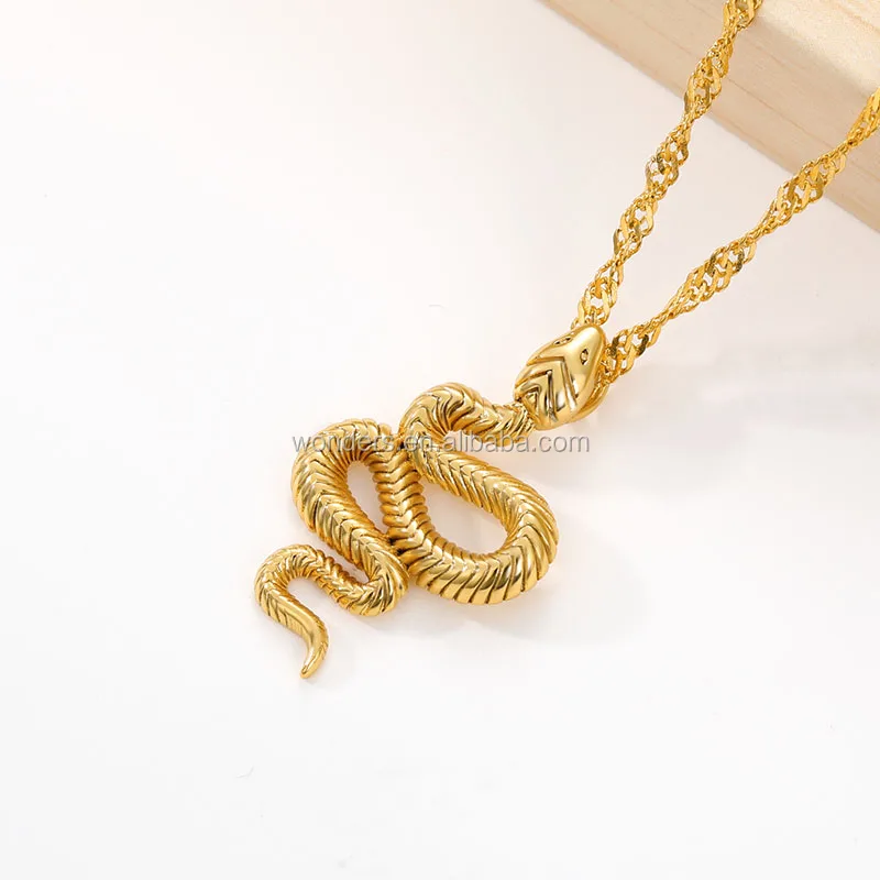 Delicate Snake Necklace Fashion Jewelry Water-Wave Chain Gold Plated