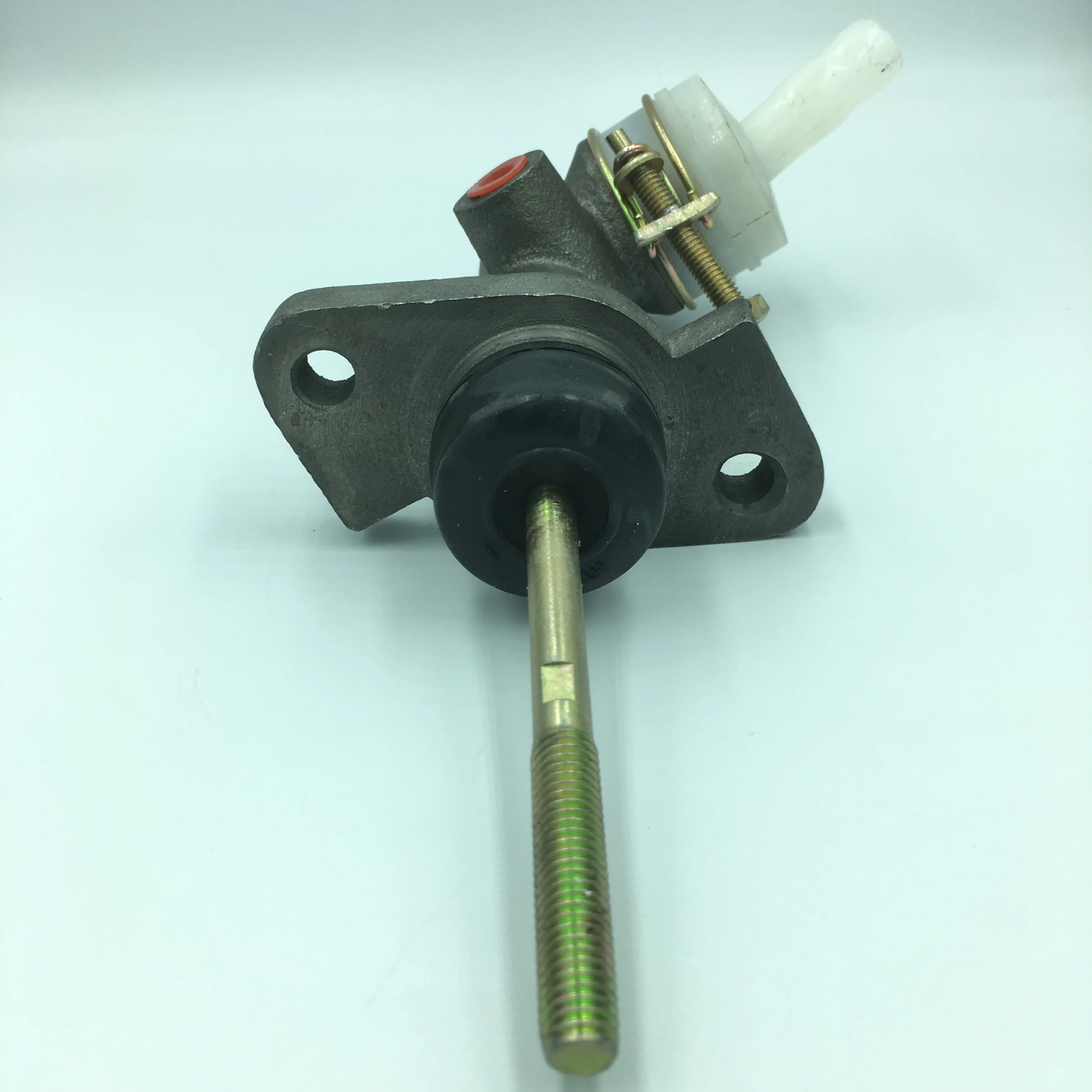 Manufacturers sell high quality clutch pump and clutch main pump and clutch main cylinder CA1046