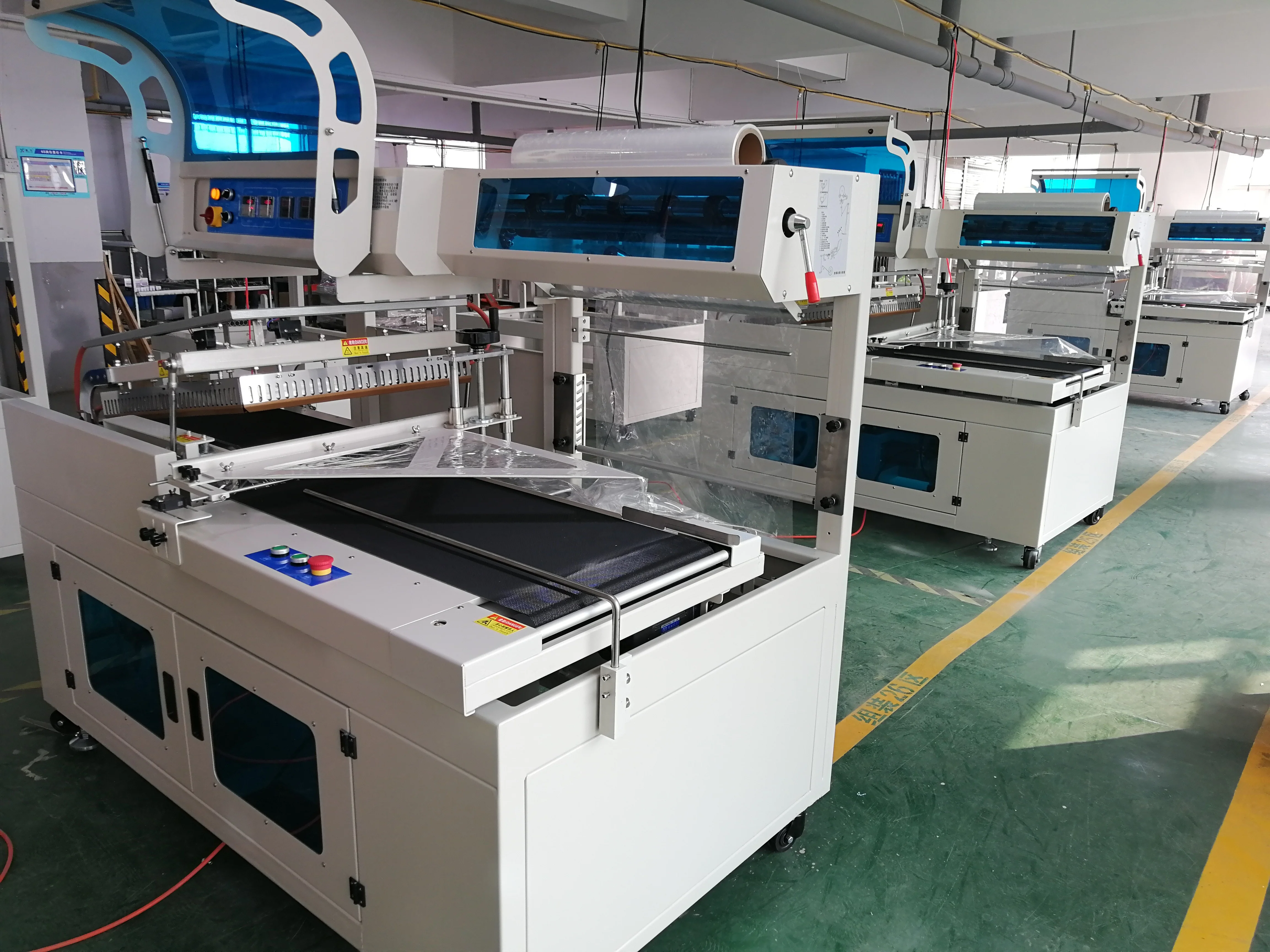 Automatic L-sealer Heat Tunnel Pva Film Packing Shrink Wrapping Machine For Carton Box Cosmetic Food Bottle