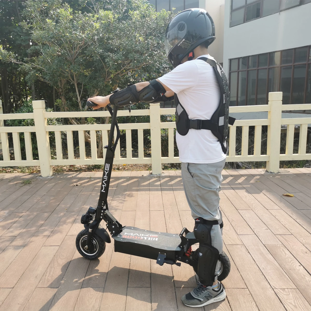 Maike Mk6 1000W 130KM long range wholesale moped European warehouse foldable e-scooter/scooter electric for adult