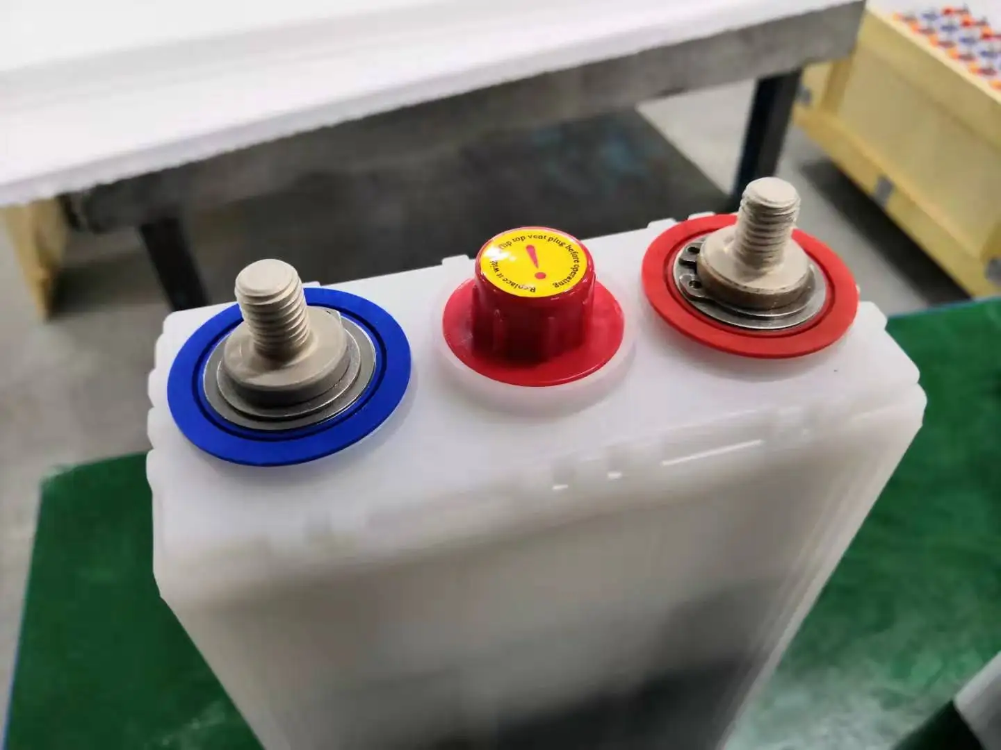 66 Years  Quality Nickel Cadmium Rechargeable Battery  NI-CD Battery 1.2V 60AH