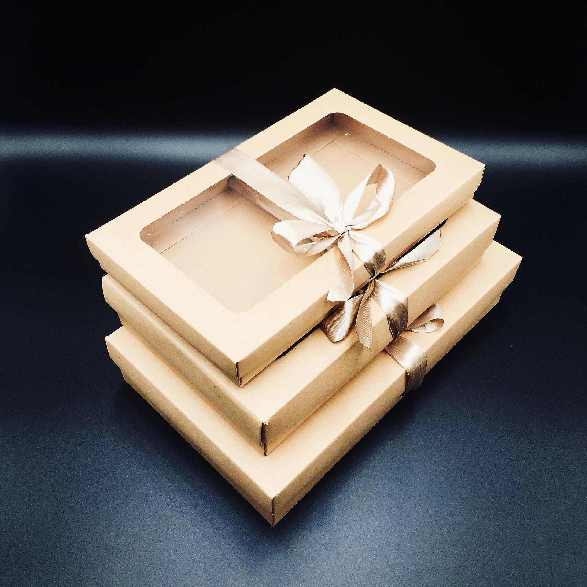 Custom Logo Kraft Paper Pie Gift Box Packing Pvc clear Window Underwear Recycled Sliding Cardboard Packaging Drawer Box