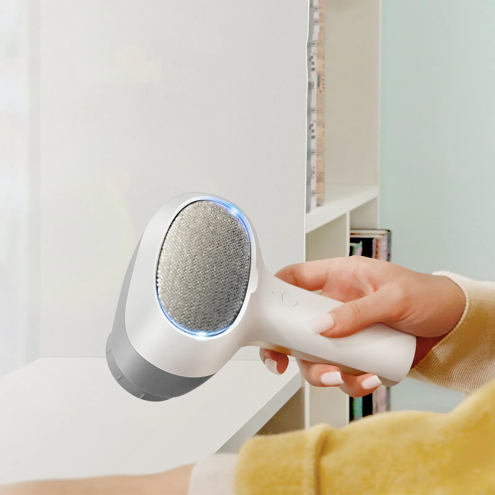 Double - end clothing pilling trimmer household clothing shaving suction shaving device rechargeable sweater pilling trimmer