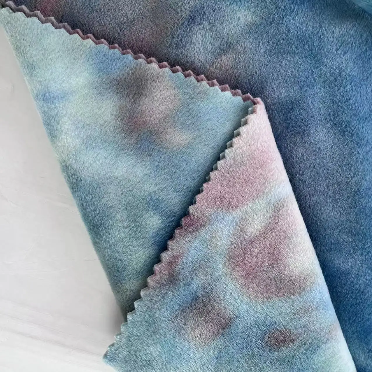 97%Polyester 3%Spandex  soft velvet tie dye