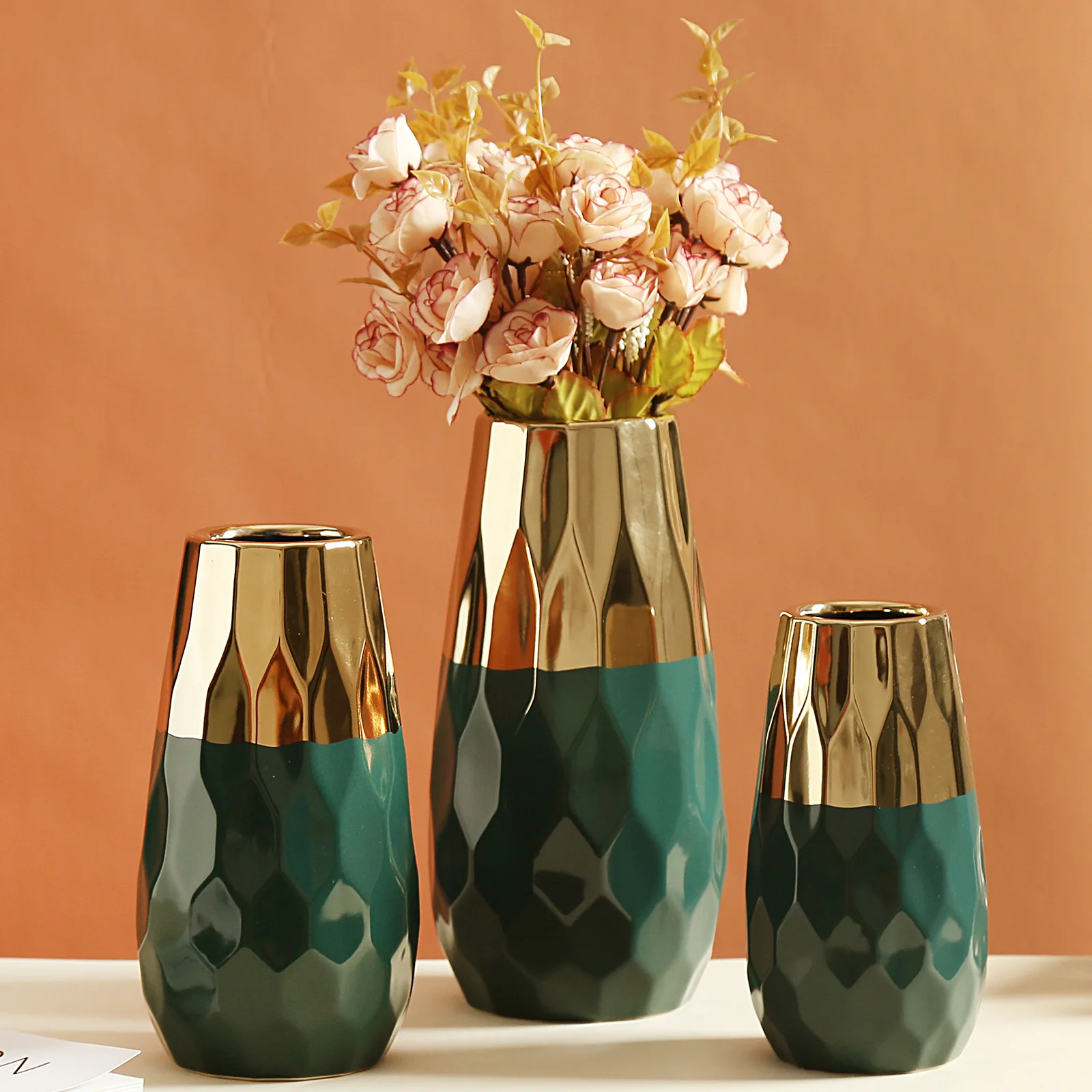New design cheap wholesale gold plating modern luxury hotel decoration pieces ceramic vases for home decor