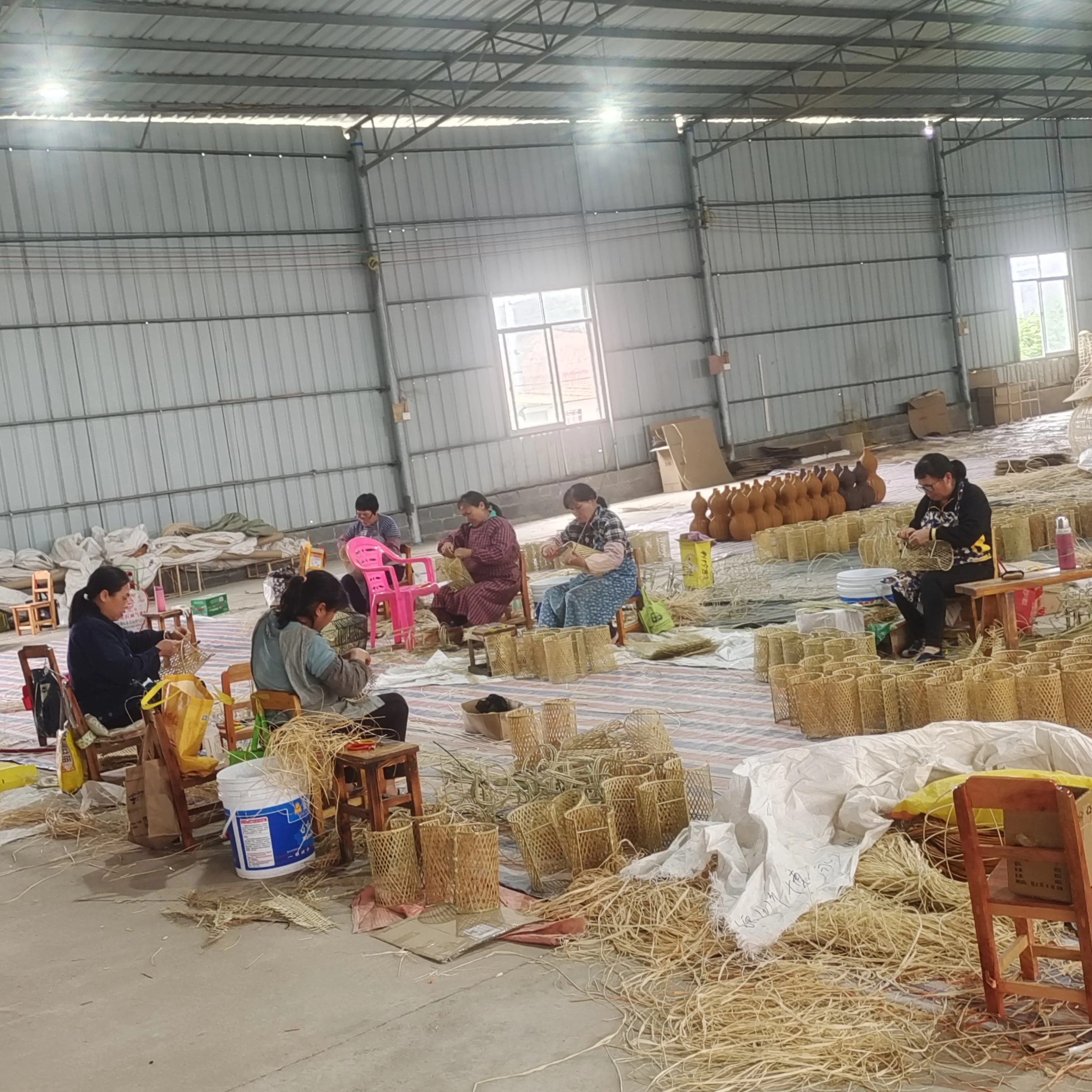 Rattan Portable Large Picnic Baskets With Lid Handle Bread Storage Baskets Wicker Fruit Storage Basket Hamper